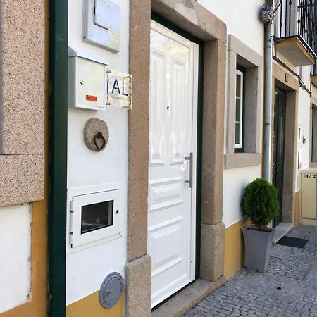 A Casinha Gomes Apartment Nisa Ngoại thất bức ảnh